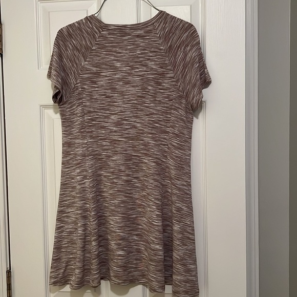 New Direction Size Small Tunic - Picture 2 of 3